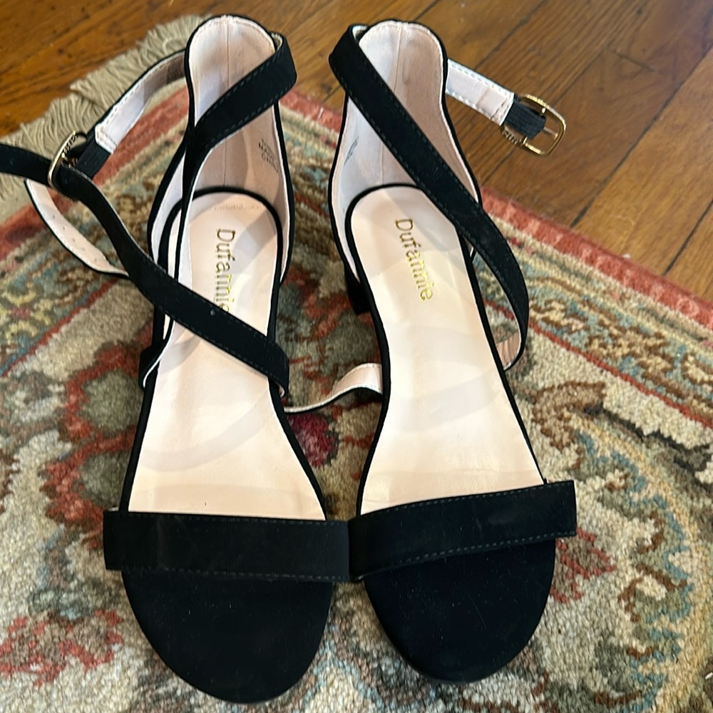 Girls sandals!